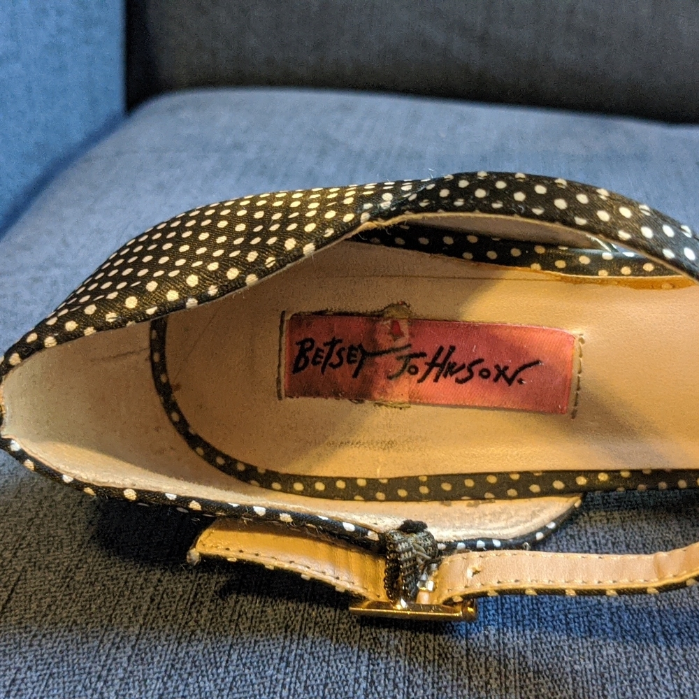 Betsey Johnson Black and White Polka Dot T-Strap Heels with Peach Bow - Picture 3 of 5